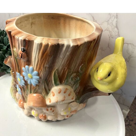 Vintage ceramic planter forest theme mushrooms birds textured tree stump so cute - Picture 6 of 7